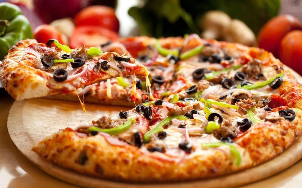 BJs Pizzeria | 1424 W Beverly Blvd #4147, Montebello, CA 90640, USA | Phone: (323) 722-4002