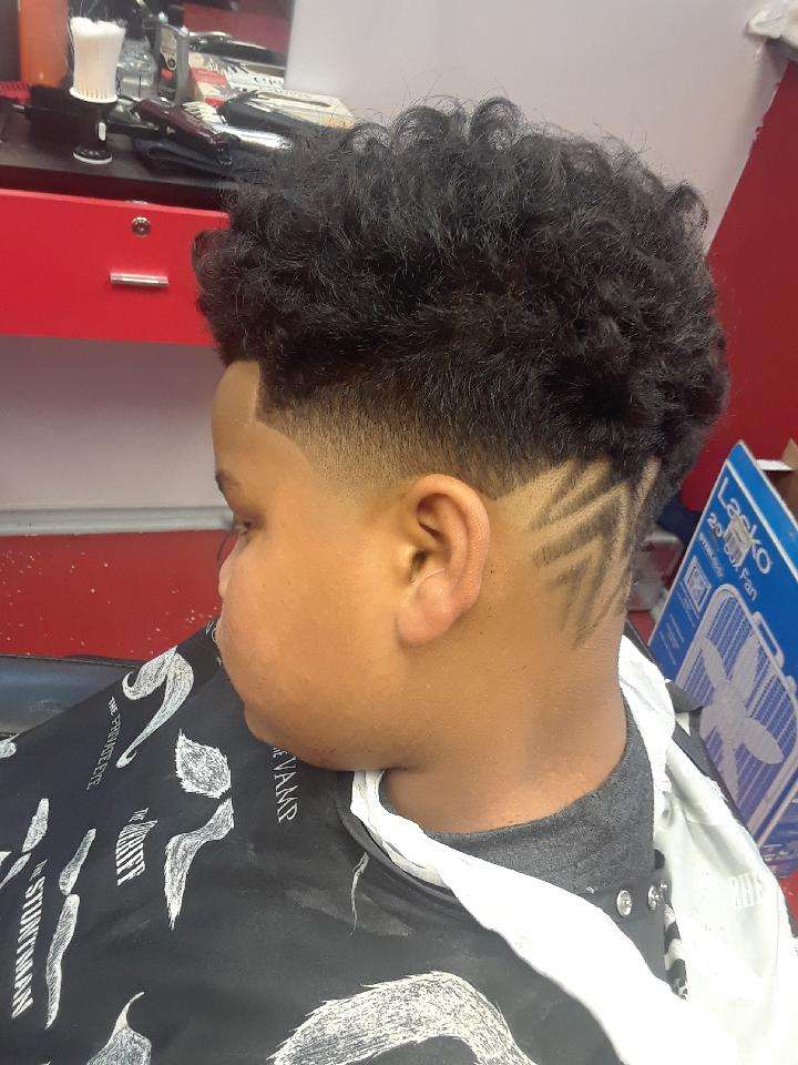 Razor Sharp Barbershop | 6630 fm2100, ste. B, Crosby, TX 77532, USA | Phone: (281) 666-1171