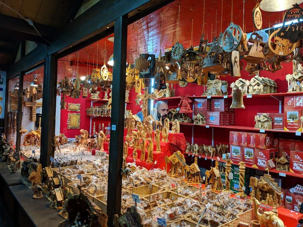 Christkindlmarket Naperville | Naperville, IL 60540, USA | Phone: (312) 494-2175