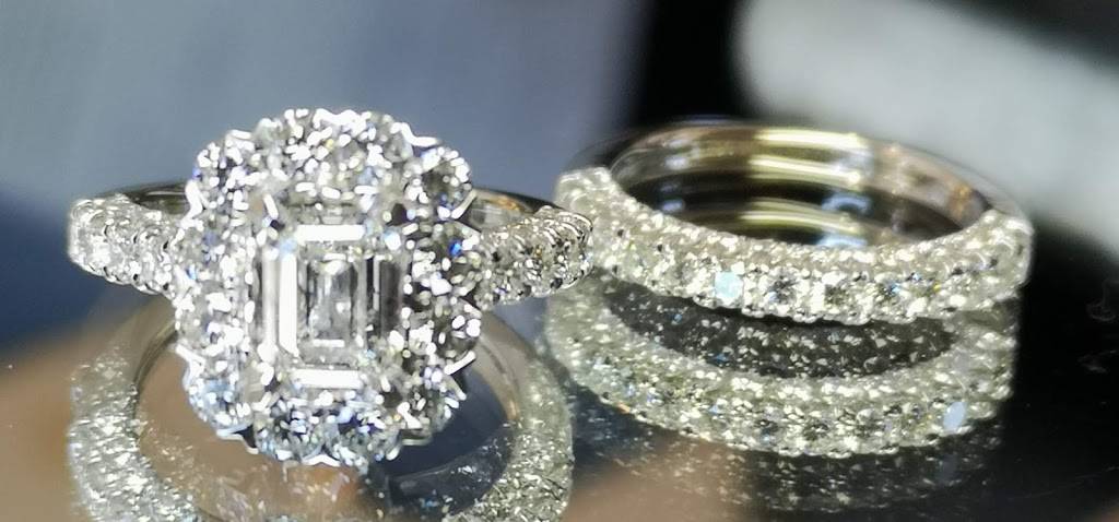 Kay Jewelers | 3465 Lowery Pkwy Suite 107, Fultondale, AL 35068, USA | Phone: (205) 849-9505