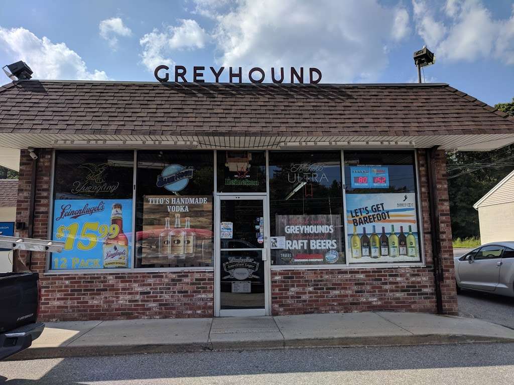 Greyhound Package Store | 676 Broadway, Raynham, MA 02767, USA | Phone: (508) 822-4711