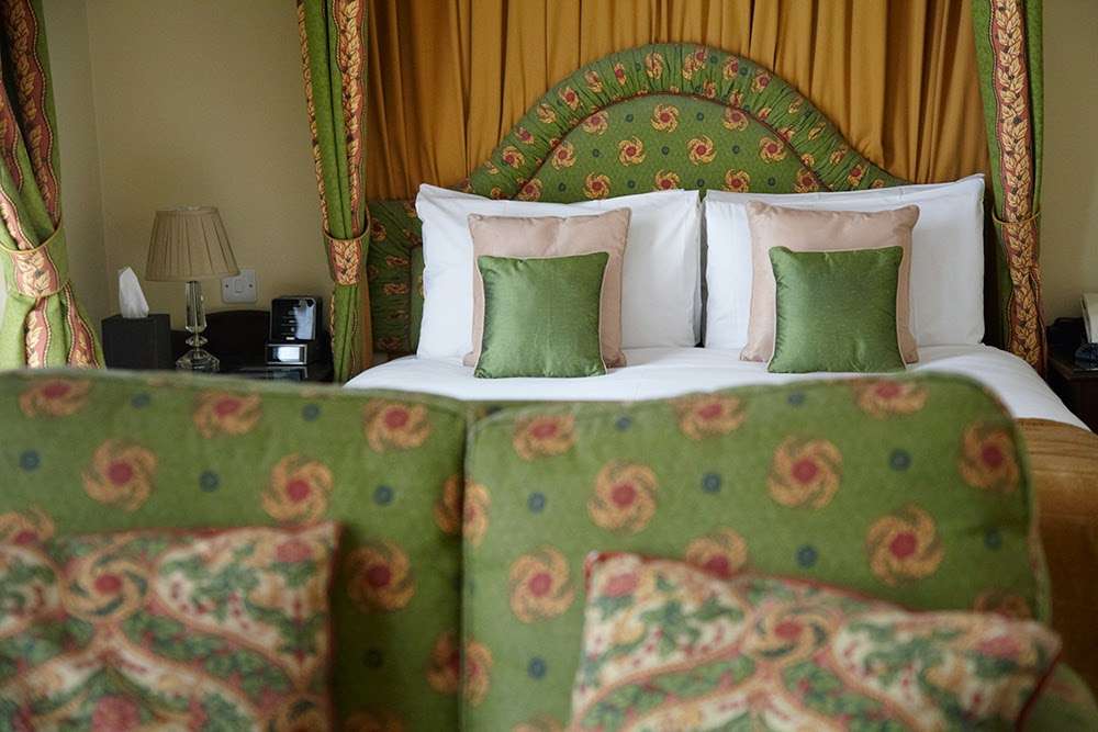 The Windermere Hotel | 142-144 Warwick Way, Pimlico, London SW1V 4JE, UK | Phone: 020 7834 5163