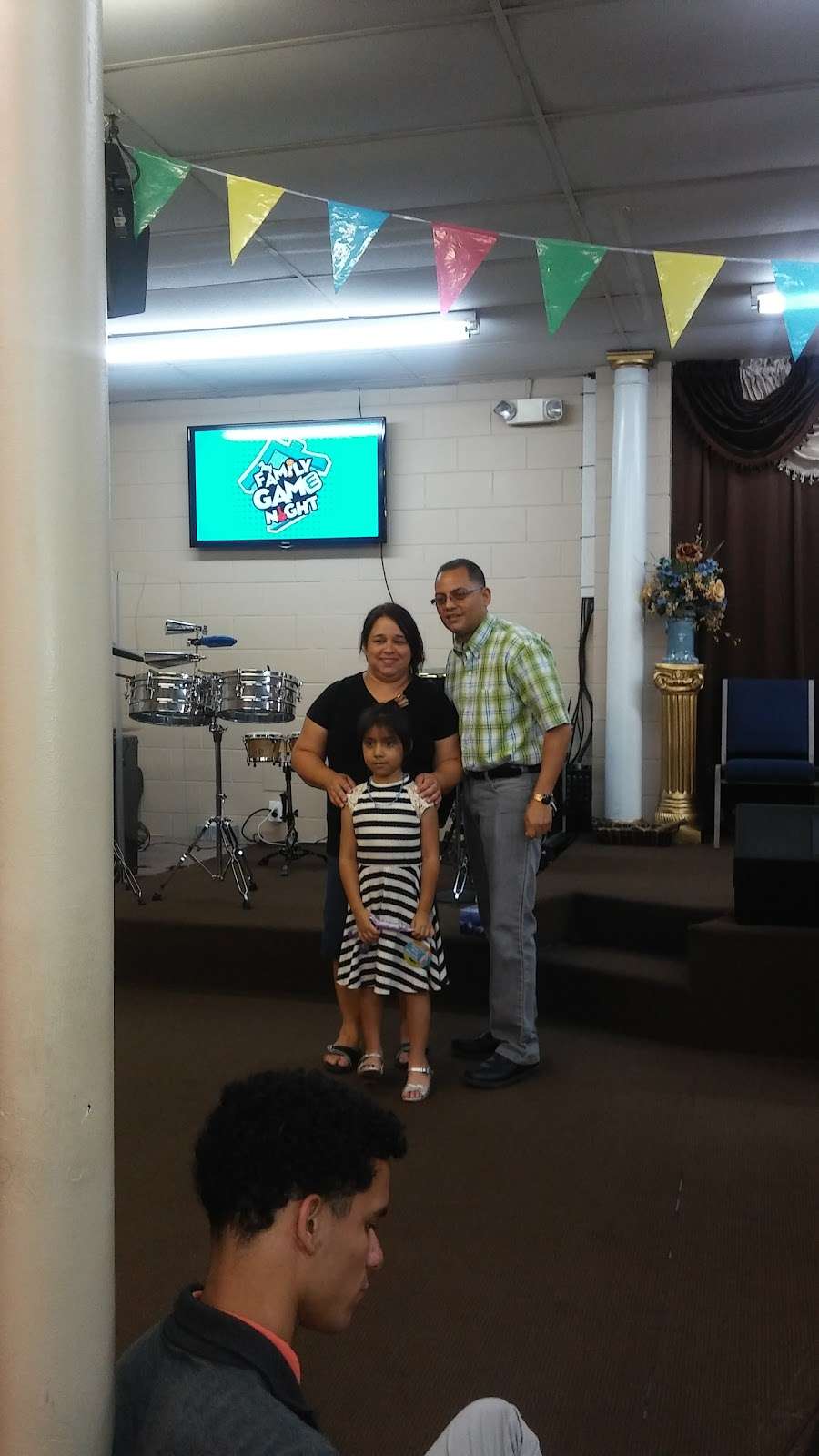 IGLESIA DE DIOS EL RENUEVO INC | 1117 Tucker Ave, Orlando, FL 32807, USA | Phone: (407) 223-1280