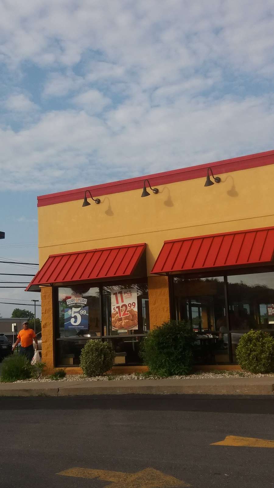 Popeyes Louisiana Kitchen | 1137 N 9th St, Stroudsburg, PA 18360, USA | Phone: (570) 476-1200