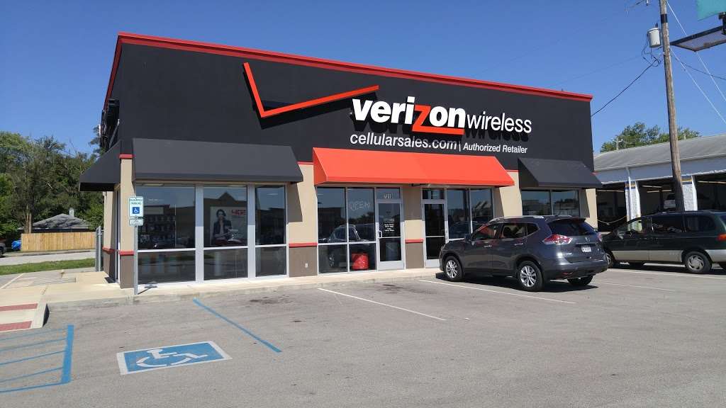 Verizon Authorized Retailer – Cellular Sales | 7310 N Keystone Ave, Indianapolis, IN 46240, USA | Phone: (317) 253-0509