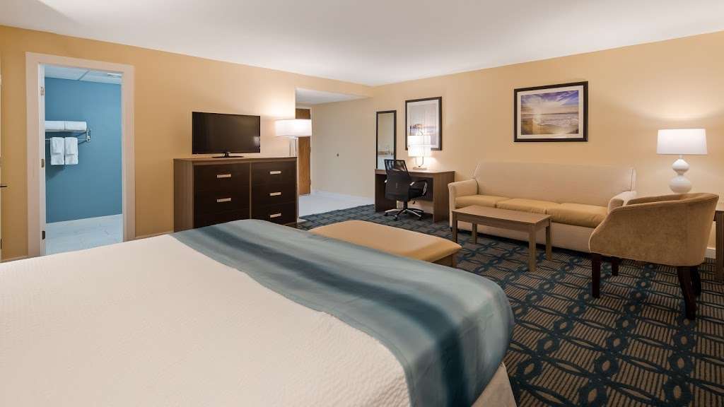 Best Western Plus | 6007 Coastal Hwy, Ocean City, MD 21842, USA | Phone: (410) 524-6100