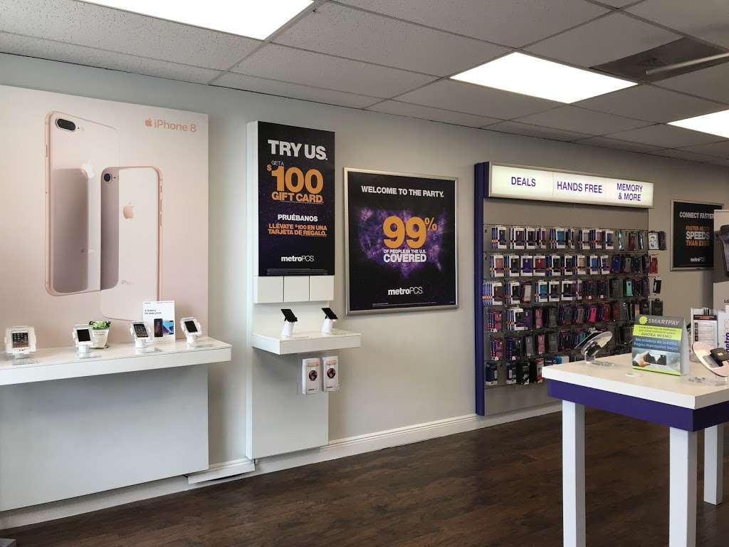 Metro by T-Mobile | 3025 Davie Blvd, Fort Lauderdale, FL 33312, USA | Phone: (954) 581-5447