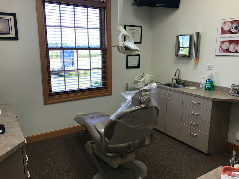 Kendall Pointe Dental | 1991 Wiesbrook Dr, Oswego, IL 60543, USA | Phone: (630) 801-4222