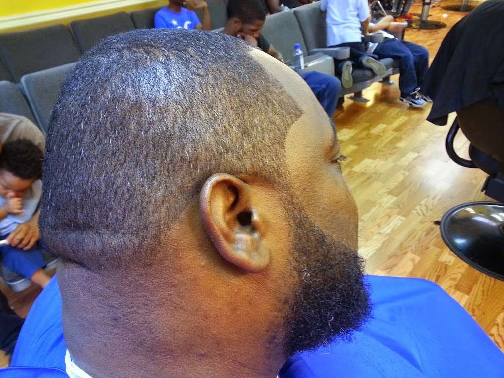 Northeast Grace Barbershop | 7503 Verree Rd, Philadelphia, PA 19111, USA | Phone: (215) 941-2707