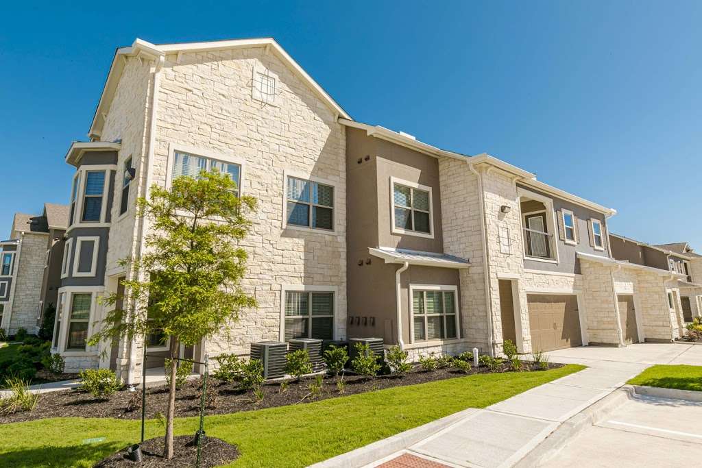 Satori at Long Meadow Apartments | 5830 Meadow Ranch Pkwy, Richmond, TX 77407, USA | Phone: (832) 780-5003