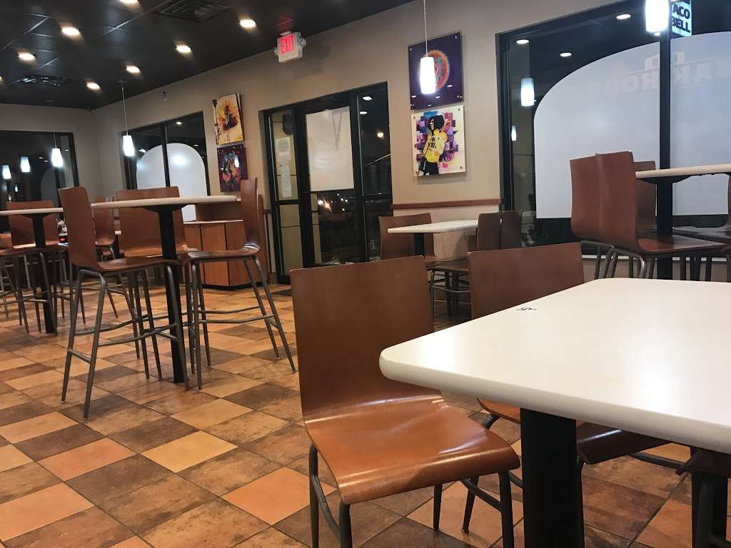 Taco Bell | 2020 Tonnelle Ave, North Bergen, NJ 07047, USA | Phone: (201) 422-9666