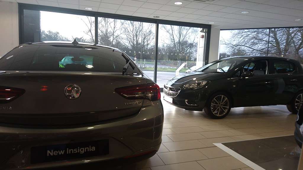 Toomey Vauxhall Brentwood (Magnus) | 59 Brook St, Brentwood CM14 5NB, UK | Phone: 01277 508627