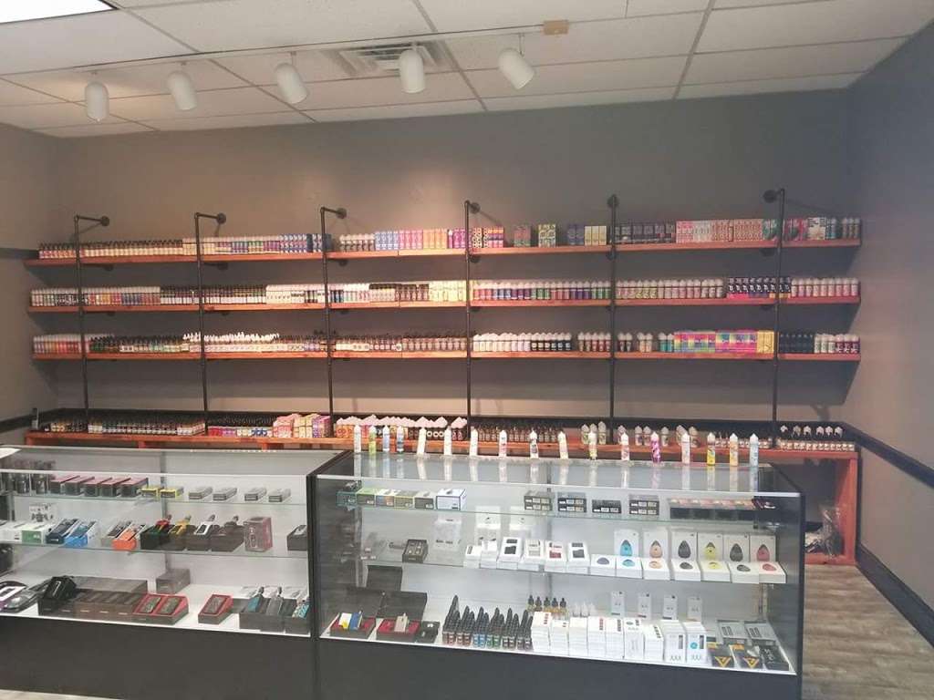 Lineage Vapors | 707 Milford Rd, Merrimack, NH 03054, USA | Phone: (603) 402-3842