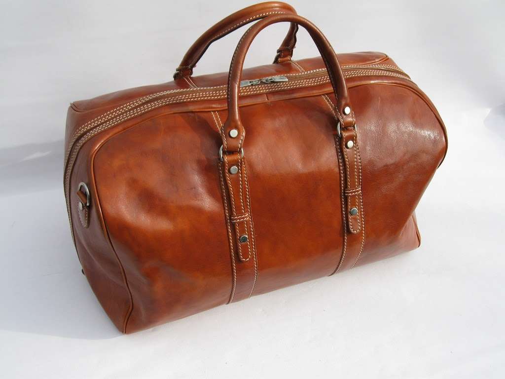 The Leather Travel Bag Company | 38 Church Rd, Worcester Park KT4 7RD, UK | Phone: 020 8404 6450