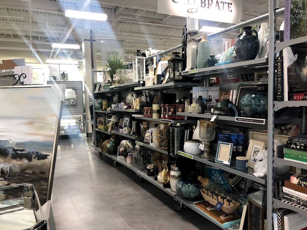 Homesense | 3144 E Main St, Mohegan Lake, NY 10547, USA | Phone: (914) 528-0194