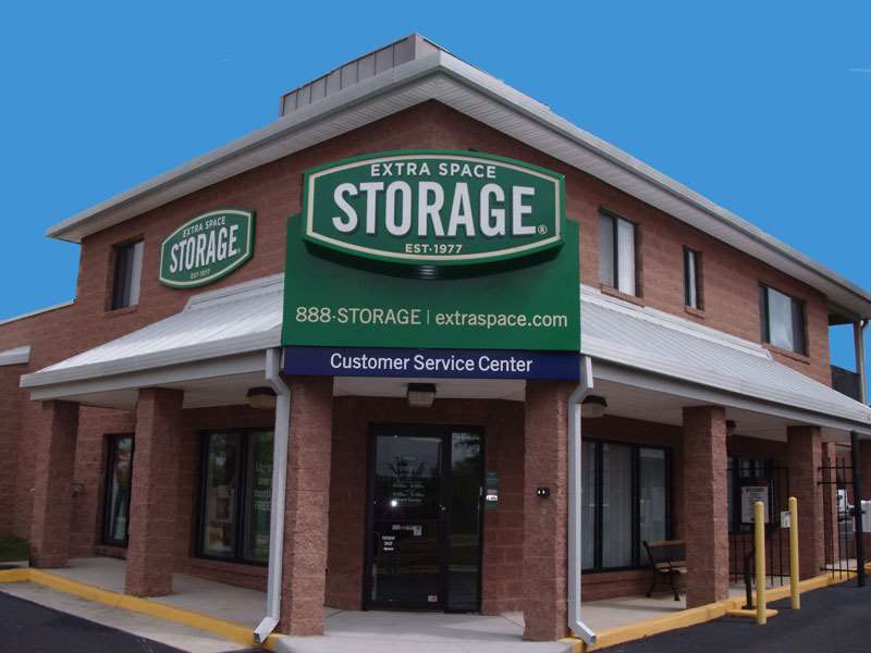 Extra Space Storage | 5851 King Centre Dr, Alexandria, VA 22315, USA | Phone: (703) 719-0703