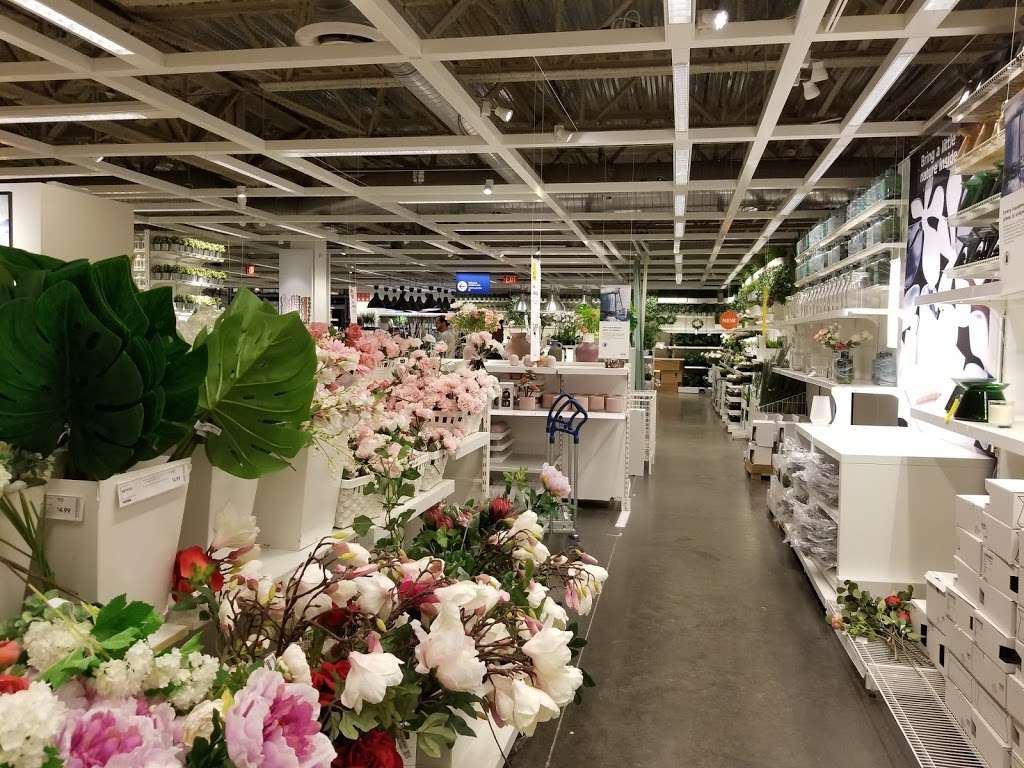 IKEA | 7810 Katy Fwy, Houston, TX 77024, USA | Phone: (888) 888-4532