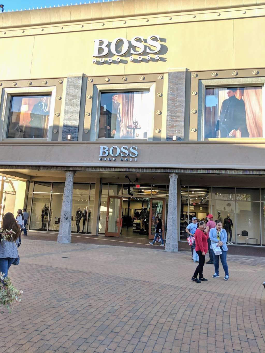 BOSS Outlet | 100 Citadel Dr Ste #460, Commerce, CA 90040, USA | Phone: (323) 726-1602