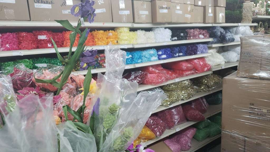 Quality Wholesale Florist Supply | 7074 NW 50th St, Miami, FL 33166, USA | Phone: (305) 594-1801