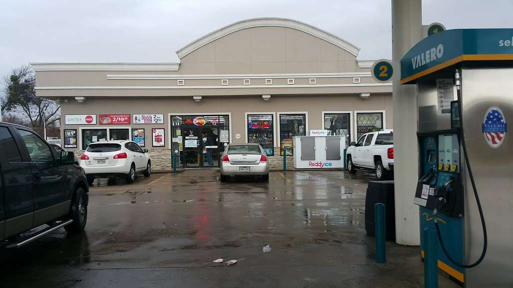 Valero Pl | 1050 N Fwy Service Rd, Ferris, TX 75125, USA | Phone: (972) 544-2964