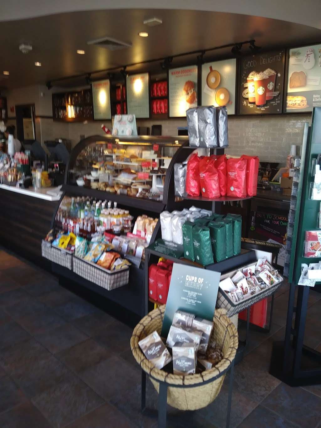 Starbucks | 4507 Austin Blvd, Long Beach, NY 11561, USA | Phone: (516) 432-0416