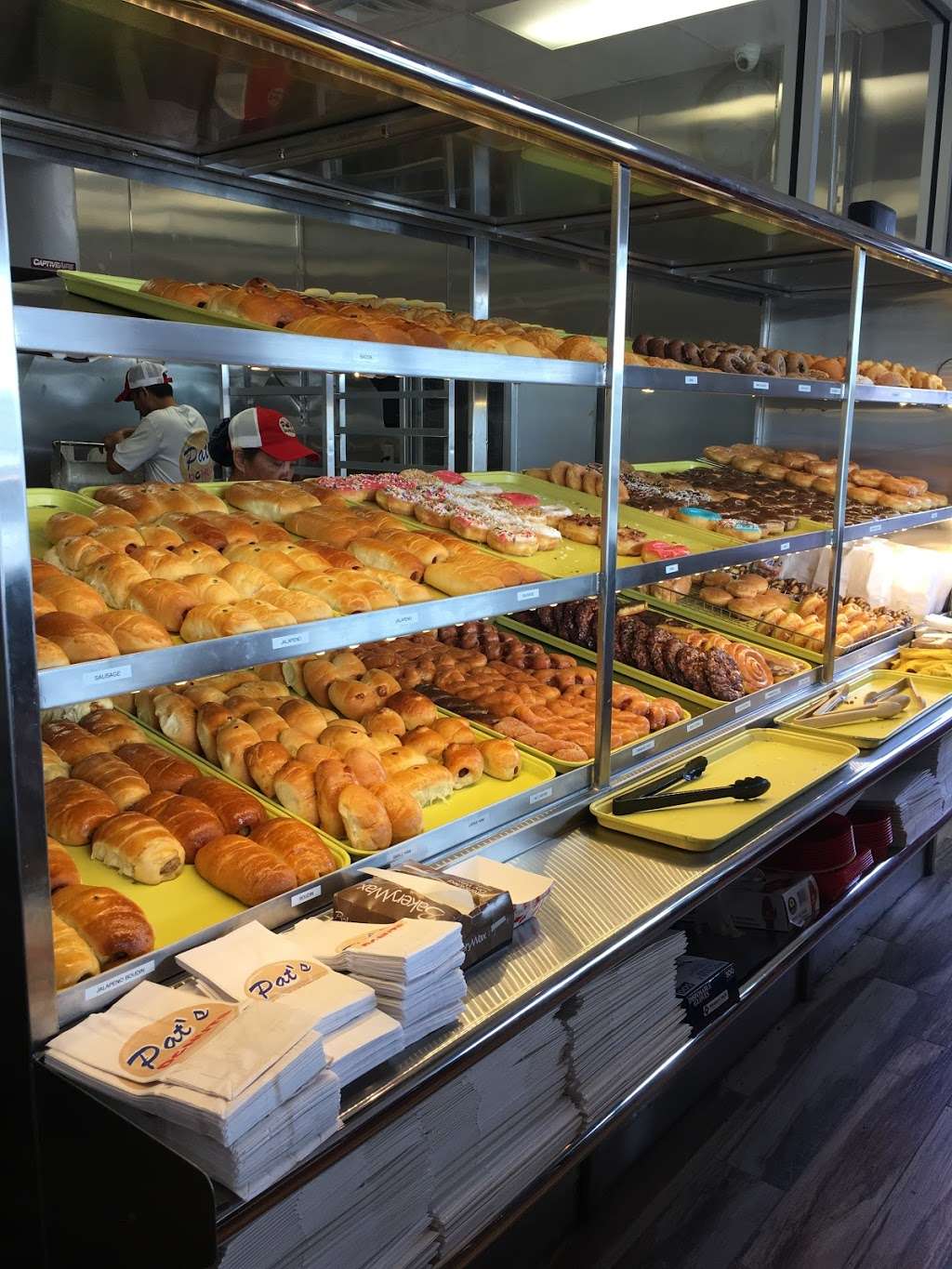 Pats Donuts & Kolaches | 23736 US-59, Porter, TX 77365, USA | Phone: (281) 354-7474