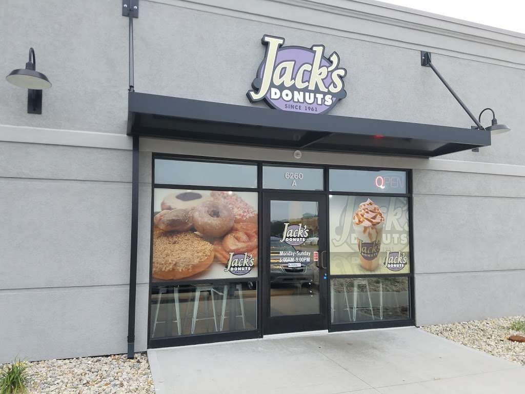 Jacks Donuts | 6260 Intech Commons Dr A, Indianapolis, IN 46278, USA | Phone: (317) 389-5850