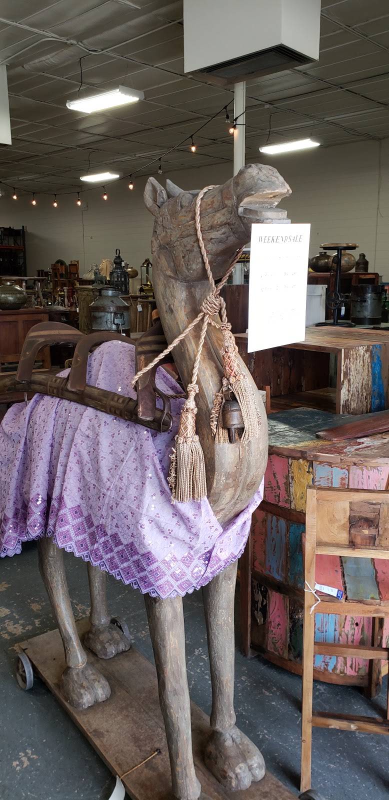 Artisan Furniture Warehouse | 5313 E Colonial Dr, Orlando, FL 32807, USA | Phone: (407) 917-6717