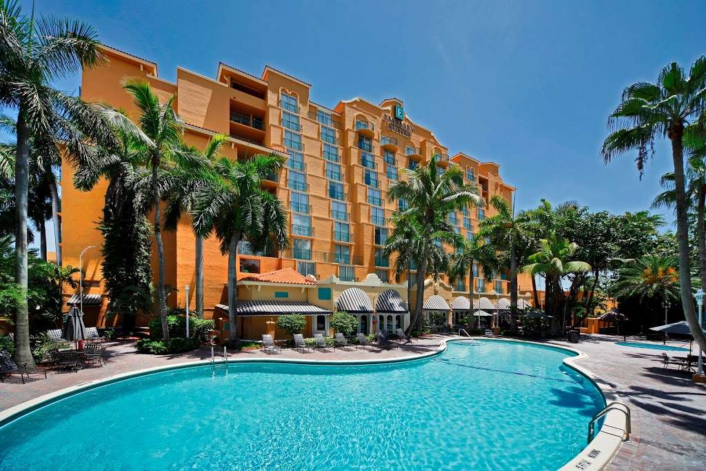 Embassy Suites by Hilton Miami International Airport | 3974 NW S River Dr, Miami, FL 33142, USA | Phone: (305) 634-5000