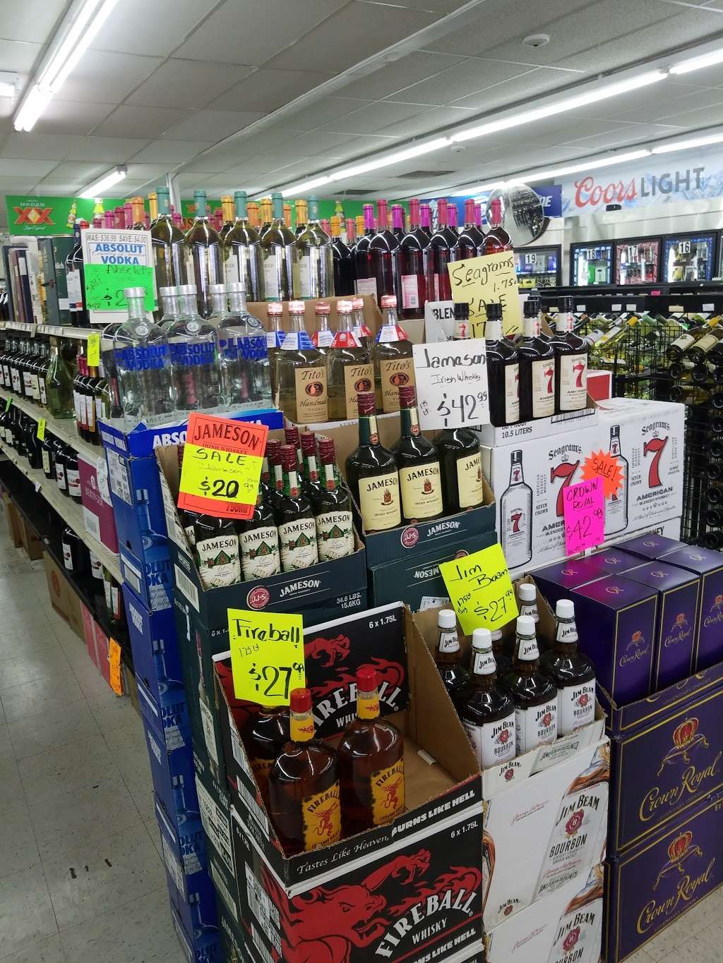 EAST BRIDGE DISCOUNT LIQUORS | 2400 E Bridge St, Brighton, CO 80601, USA | Phone: (720) 685-1225