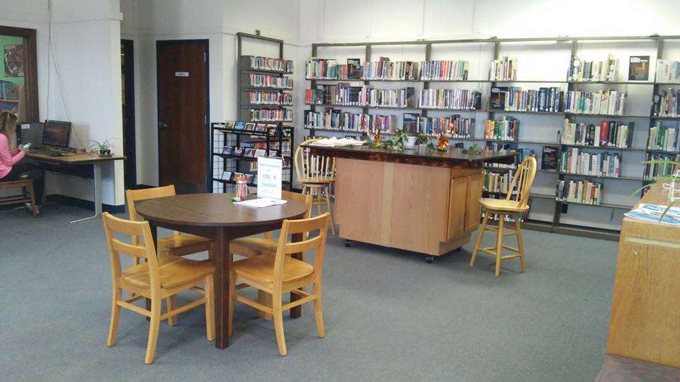 Walkerton-Lincoln Twp Public Library | 406 Adams St, Walkerton, IN 46574, USA | Phone: (574) 279-0177