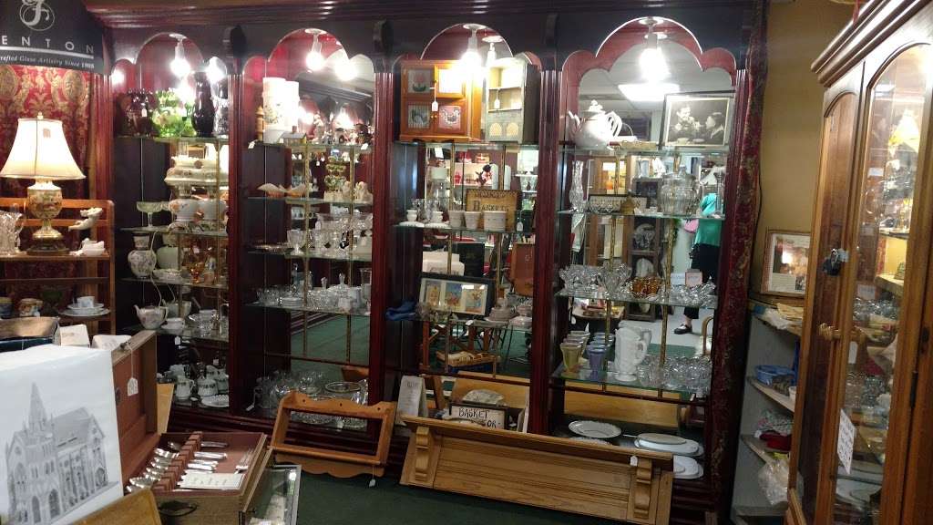 Antique Alley of Bridgeville llc | 18208 Sussex Hwy, Bridgeville, DE 19933, USA | Phone: (302) 337-3137