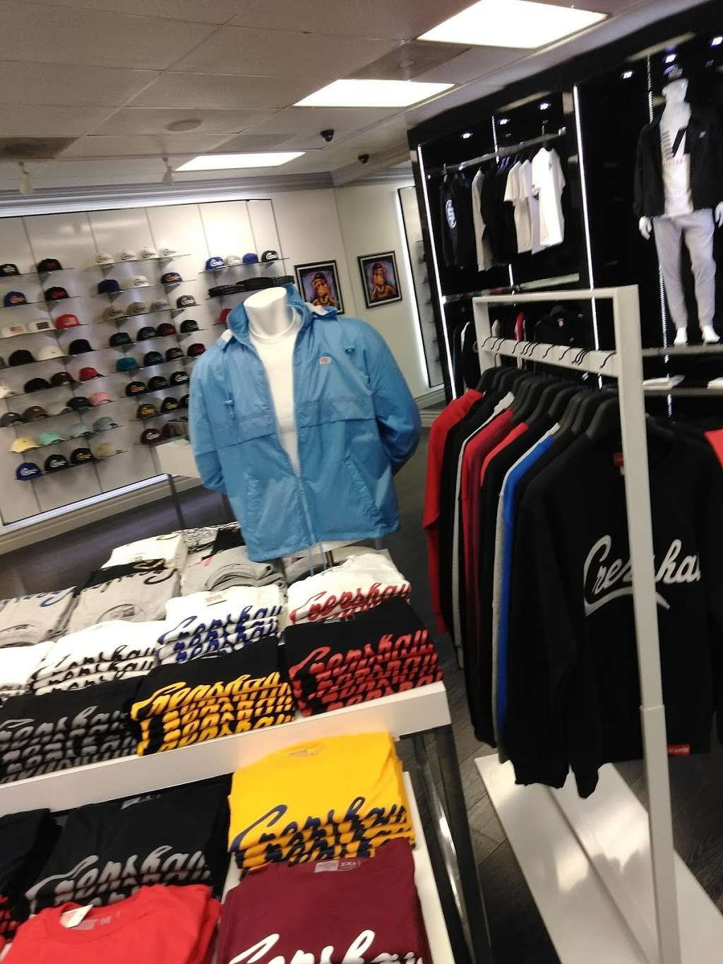 THE MARATHON CLOTHING | 3420 W Slauson Ave F, Los Angeles, CA 90043, USA | Phone: (323) 815-4959