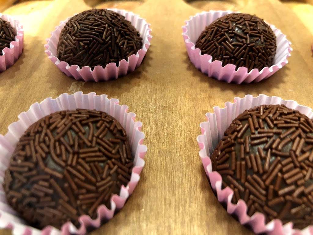 Brigadeiro Bakery | 156 Sullivan St, New York, NY 10012, USA | Phone: (917) 740-5772