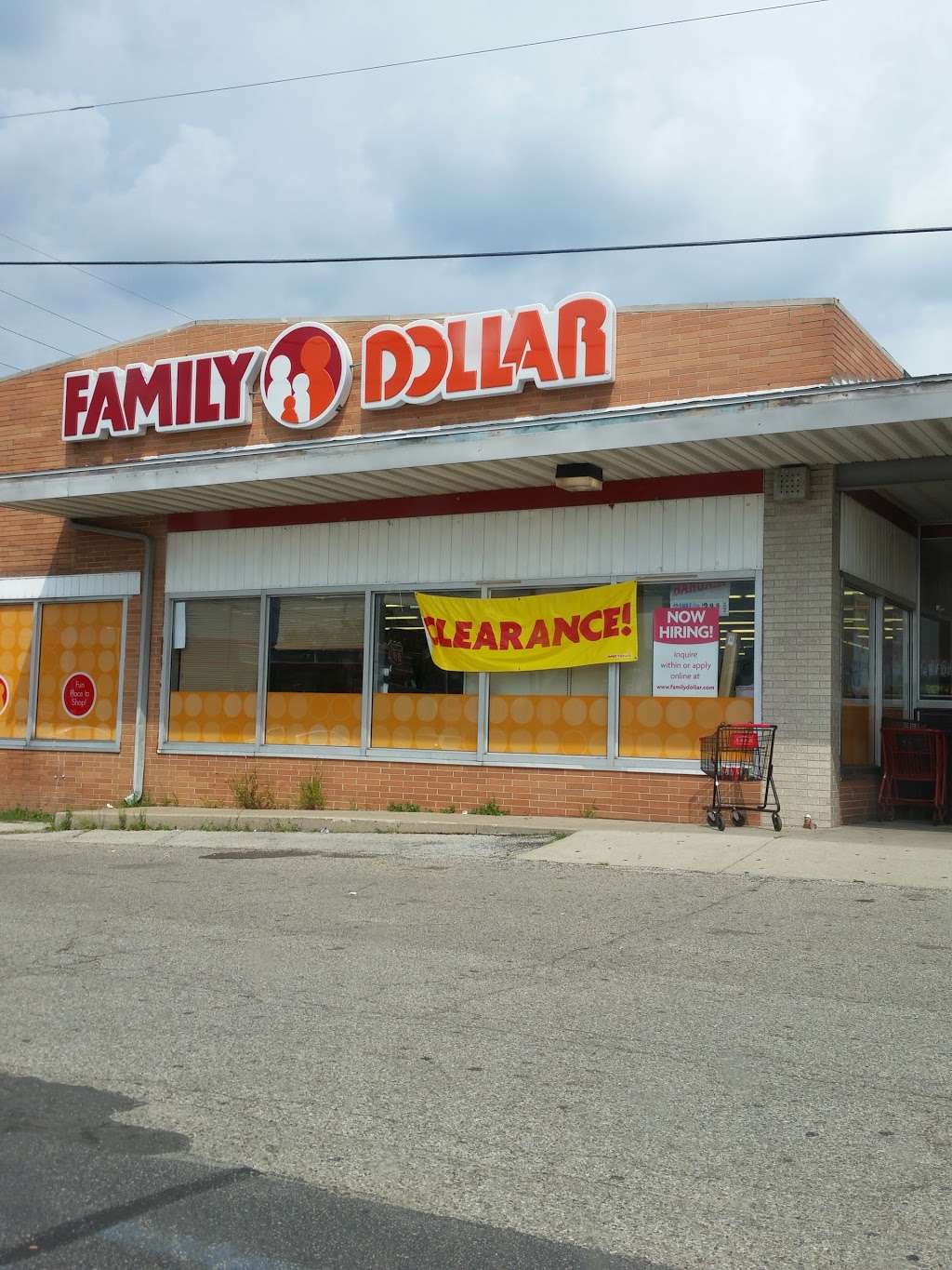 Family Dollar | 1000 S Heaton St, Knox, IN 46534, USA | Phone: (574) 772-2757