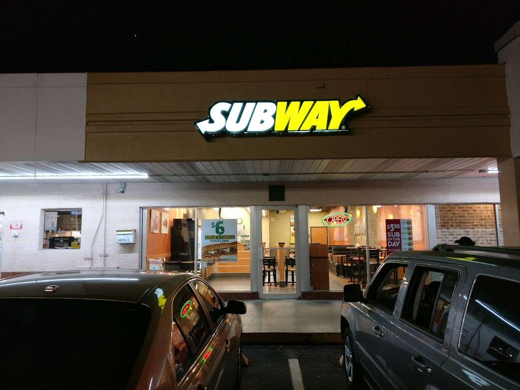 Subway Restaurants | 5922 Turkey Lake Road, Suite 102, Shell Gas Station, Orlando, FL 32819, USA | Phone: (321) 332-0467