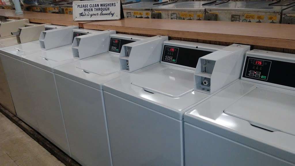 Tempra Laundromat | 1020 119th St, Whiting, IN 46394, USA | Phone: (219) 473-0979