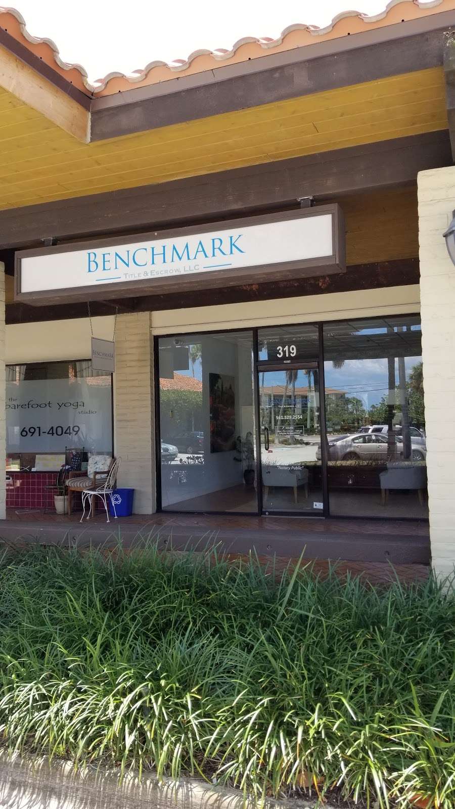 Benchmark Title & Escrow, LLC | 4050 S U.S. Hwy 1 #319, Jupiter, FL 33477, USA | Phone: (561) 529-2554