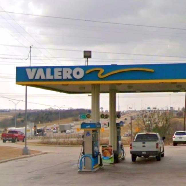 Valero Corner Store | 1145 Interstate Hwy 30, Mesquite, TX 75150, USA | Phone: (972) 613-4118