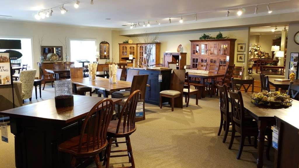 Gishs Furniture | 2191 Lincoln Hwy E, Lancaster, PA 17602, USA | Phone: (717) 392-6080