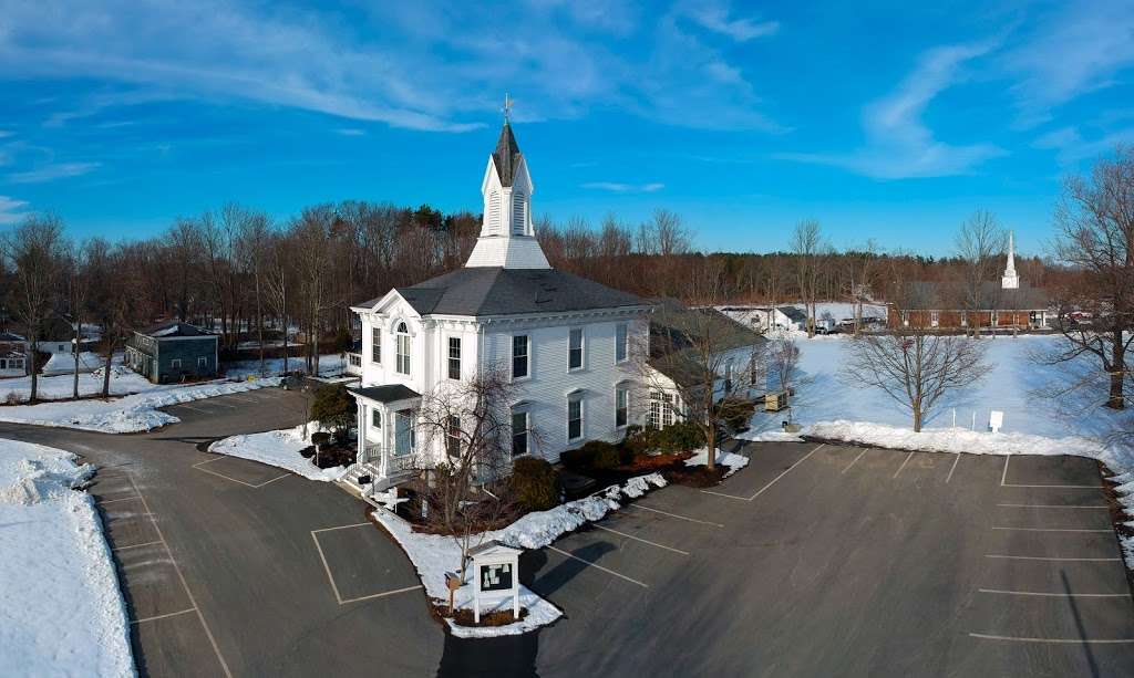 Hampstead Town Hall | 11 Main St, Hampstead, NH 03841, USA | Phone: (603) 329-4100