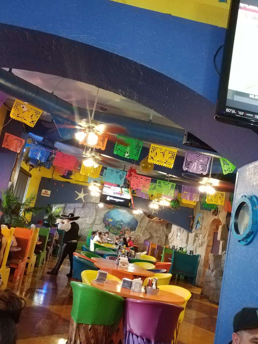 MARISCOS LAS ISLITAS | 911 N Pecos Rd, Las Vegas, NV 89101, USA | Phone: (702) 642-3123