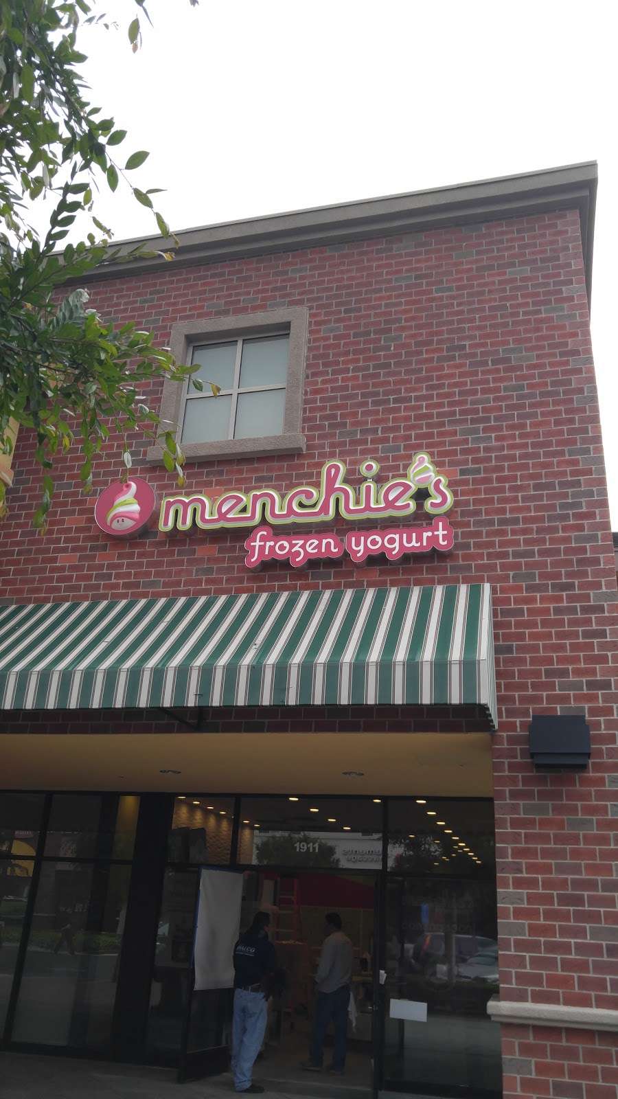 Menchies Frozen Yogurt | 1911 W Malvern Ave n5, Fullerton, CA 92835, USA | Phone: (657) 248-2420