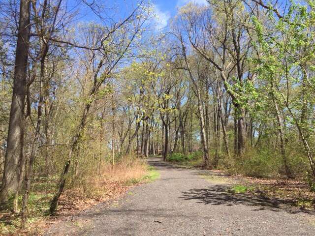 Schmidts Woods Park | Millridge Rd, Secaucus, NJ 07094, USA | Phone: (201) 330-2078