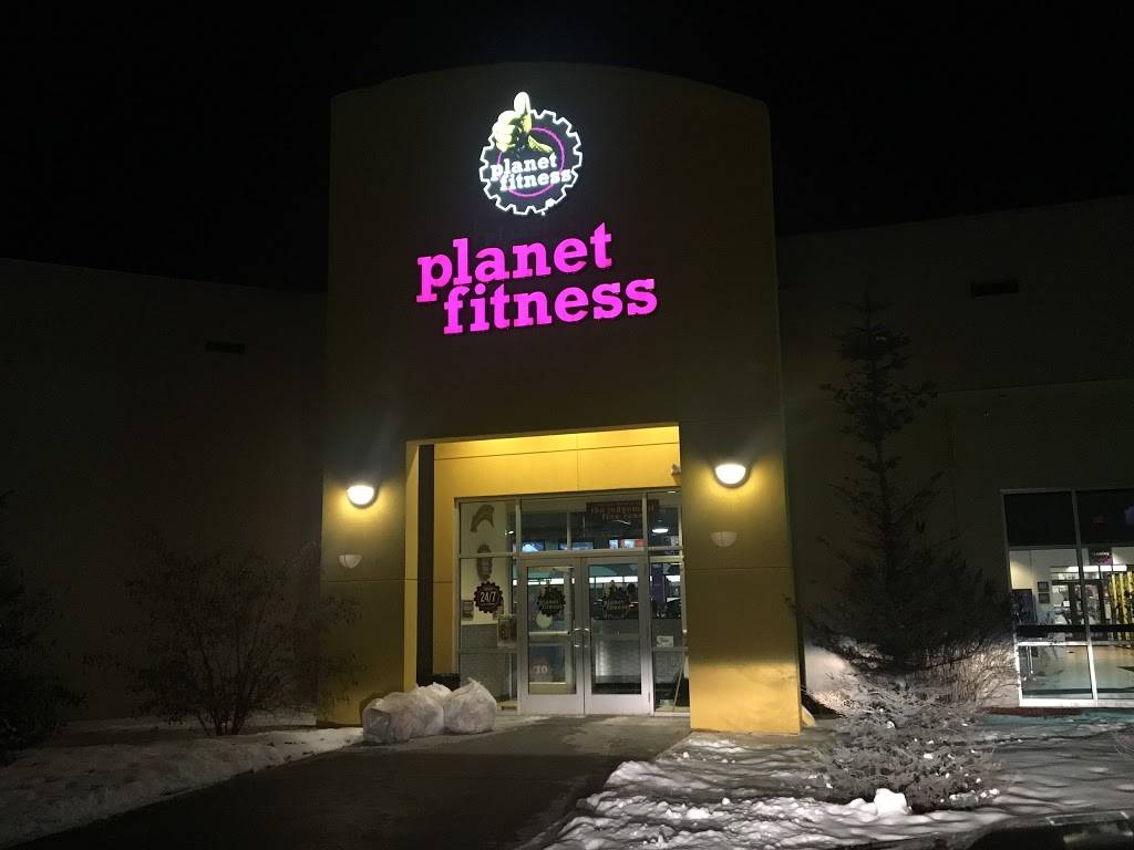 Planet Fitness - Anchorage (Northway), AK | 3101 Penland Pkwy, Anchorage, AK 99508, USA | Phone: (907) 868-7600