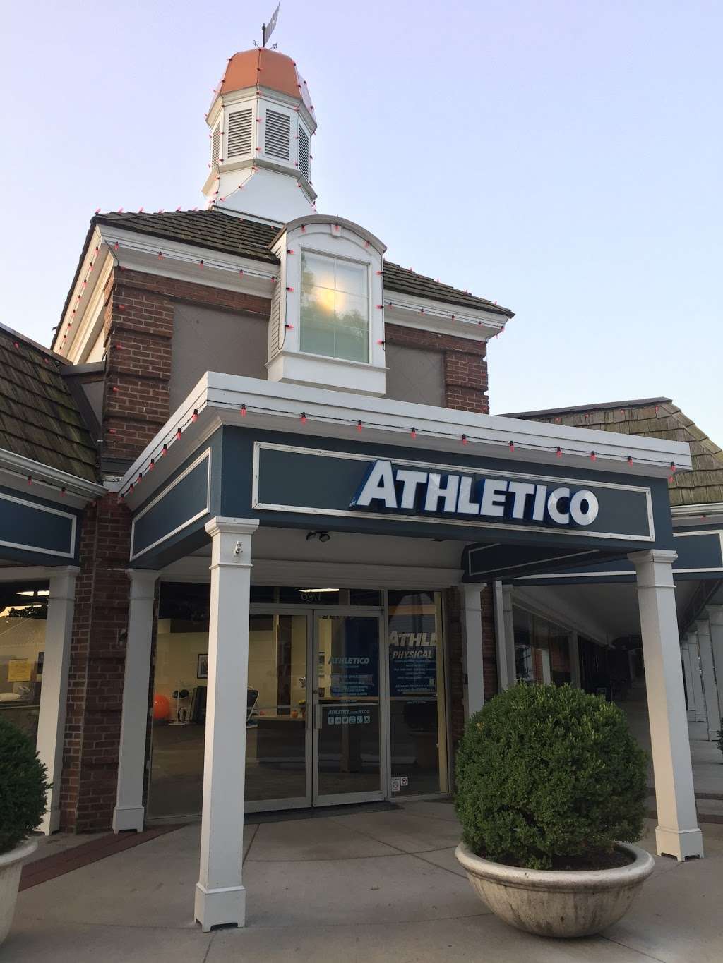 Athletico Physical Therapy - Prairie Village | 6911 Tomahawk Rd, Prairie Village, KS 66208, USA | Phone: (913) 871-6291