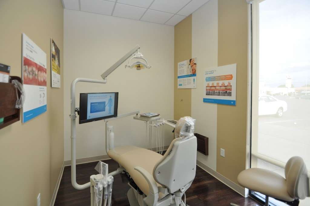 Paradise Smiles Dentistry | 3375 E Tropicana Ave Ste F-8, Las Vegas, NV 89121, USA | Phone: (702) 964-3626