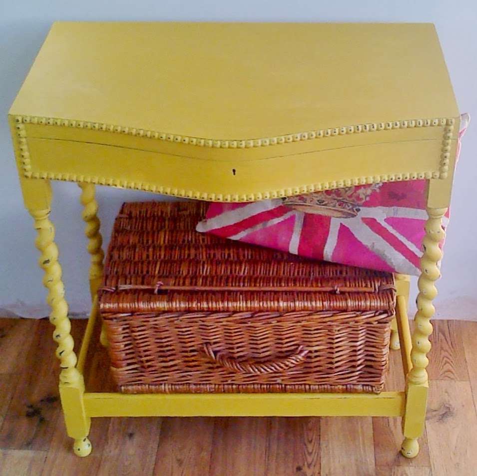 Giddy Goat Hand Painted Furniture | Maypole Rd, Ashurstwood, East Grinstead RH19 3RB, UK | Phone: 07759 376312