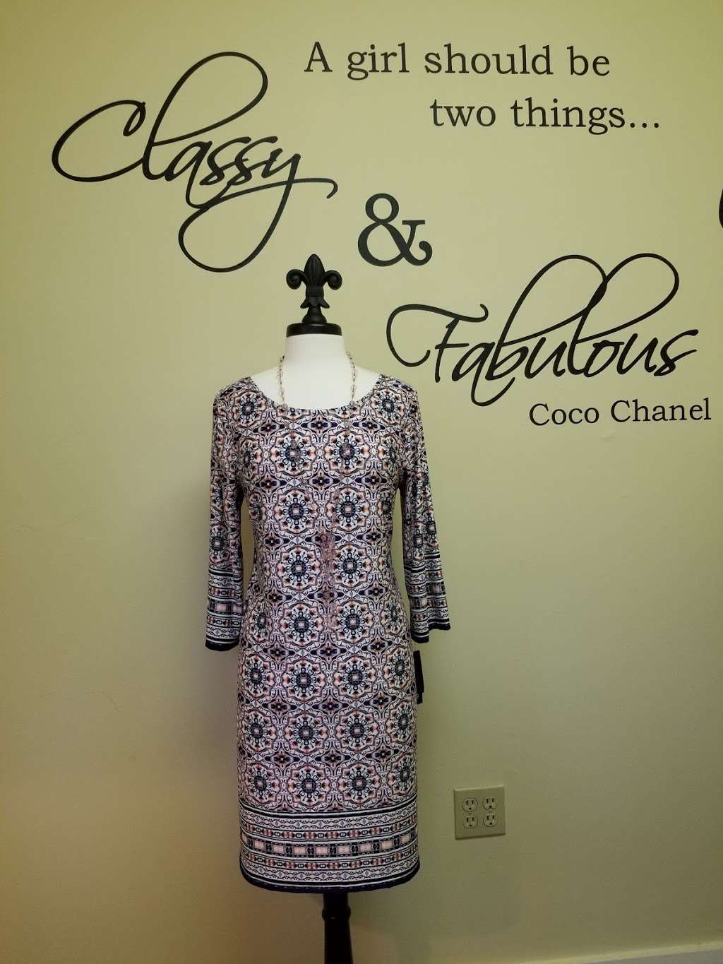 Classy + Fabulous | 8 Carhart St, Blairstown, NJ 07825, USA | Phone: (609) 736-0365