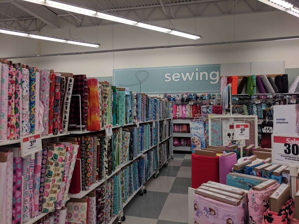 JOANN Fabrics and Crafts | 9685 Jefferson Davis Hwy, Fredericksburg, VA 22407, USA | Phone: (540) 834-4585